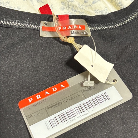Prada sport black top NWT - Picture 8 of 8